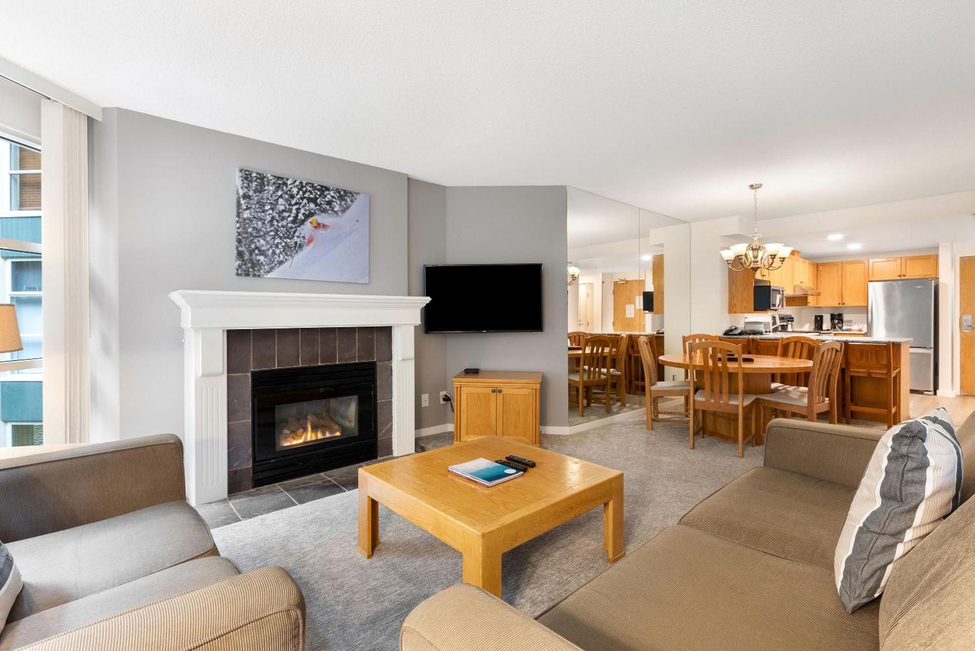 The Woodrun Lodge By Whiski Jack Whistler Exteriér fotografie
